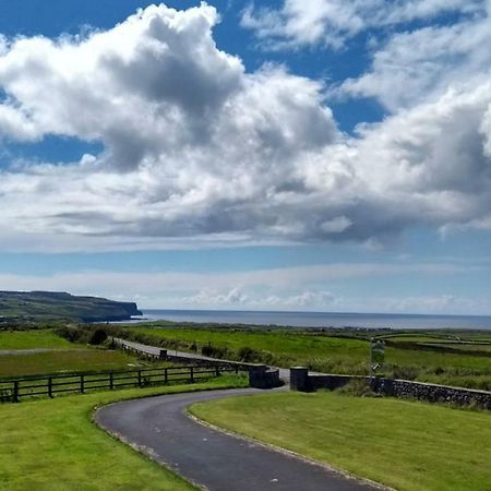 Ceol Na Dtonnta Hotel Doolin Exterior photo