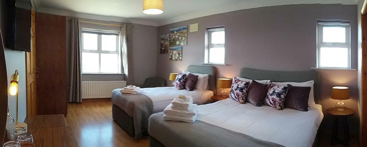 Ceol Na Dtonnta Hotel Doolin Exterior photo
